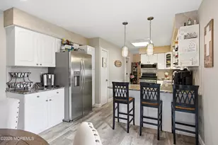 102 Susan Dr, Jackson, NJ 08527 - Photo 8