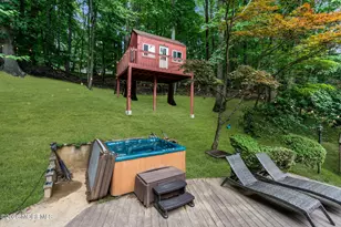 55 Telegraph Hill Rd, Holmdel, NJ 07733 - Photo 32
