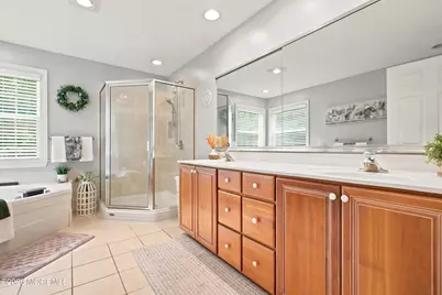 6 Drift Road, Freehold, NJ 07728 - Photo 36