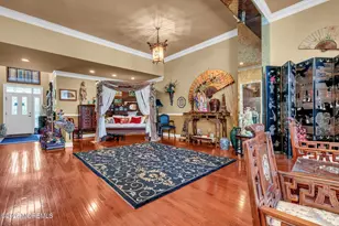 26 Majestic Dr, Tinton Falls, NJ 07724 - Photo 8