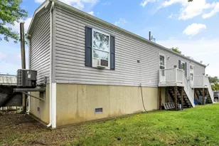 32 Bayshore Mobile Manor, Hazlet Township, NJ 07730 - Photo 2