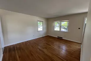 99 Mc Lean St, Red Bank, NJ 07701 - Photo 6