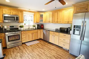 65 Hurleys Ln, Middletown, NJ 07738 - Photo 20