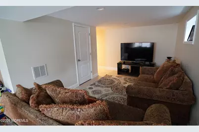 65 Hurleys Lane, Middletown, NJ 07738 - Photo 32