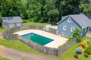 65 Hurleys Ln, Middletown, NJ 07738 - Photo 4