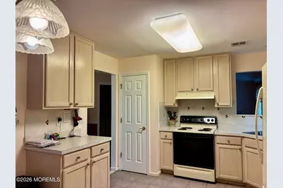 23 Clear Lake Road, Whiting, NJ 08759 - Photo 10