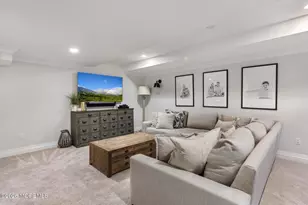 8 Holly Tree Ln, Rumson, NJ 07760 - Photo 20