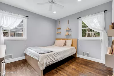 40 Princeton Street, Red Bank, NJ 07701 - Photo 14