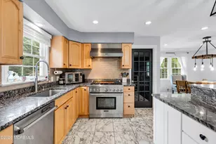 40 Princeton St, Red Bank, NJ 07701 - Photo 10