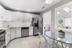 264 Tulip Ln, Freehold, NJ 07728 - Photo 16