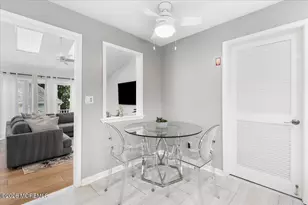 264 Tulip Ln, Freehold, NJ 07728 - Photo 18