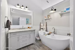 401 Bayshore Dr, Barnegat, NJ 08005 - Photo 44