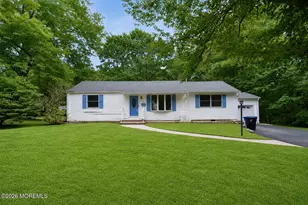 85 Swartzel Dr, Middletown, NJ 07748 - Photo 2