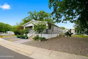 110 Fireside Blvd, Toms River Township, NJ 08755 - Photo 6