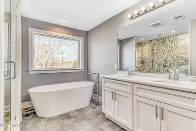2 Railroad Avenue, Berkeley, NJ 08721 - Photo 10