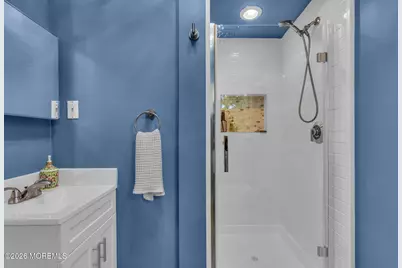 927 Monroe Avenue, Asbury Park, NJ 07712 - Photo 16