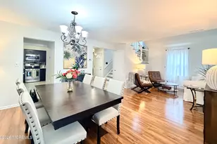 15 Cummings Ct, Freehold, NJ 07728 - Photo 8