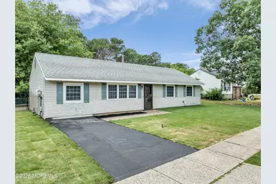 23 Georgetown Boulevard, Barnegat, NJ 08005 - Photo 2