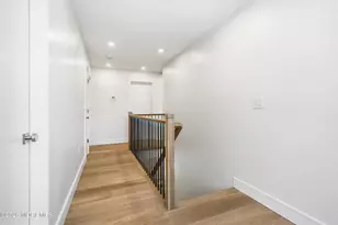 19 Roslyn Dr, Oakhurst, NJ 07755 - Photo 24