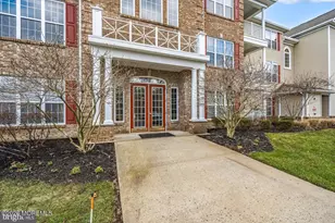624 Sophee Ln, Lakewood, NJ 08701 - Photo 4