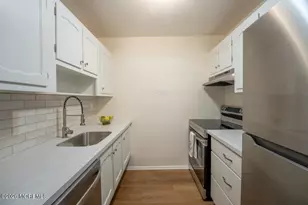 168B Huntington Dr, Lakewood, NJ 08701 - Photo 10