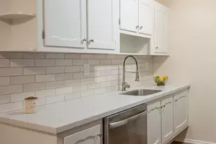 168B Huntington Dr, Lakewood, NJ 08701 - Photo 8