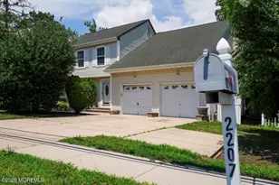 2207 Herbertsville Rd, Point Pleasant, NJ 08742 - Photo 4