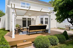92 Meadow Dr, Shrewsbury, NJ 07702 - Photo 32