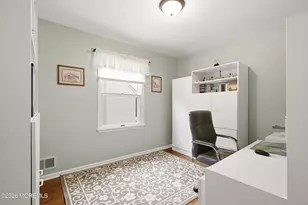 92 Meadow Dr, Shrewsbury, NJ 07702 - Photo 24