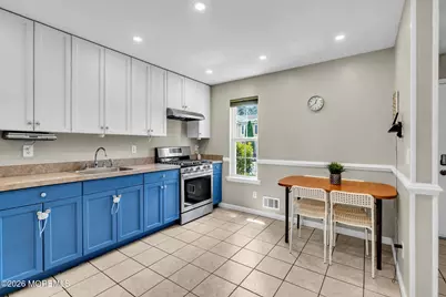 51 Aspen Court, Lakewood, NJ 08701 - Photo 14