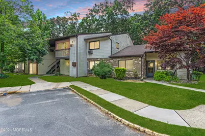 91 Arrowood Road #B, Manalapan Township, NJ 07726 - Photo 2