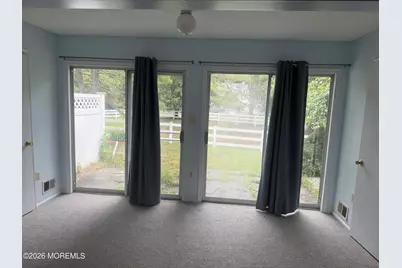 31 Citation Court, Tinton Falls, NJ 07724 - Photo 8