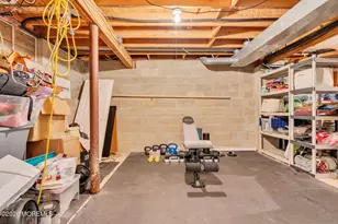 25 Gladiola Dr, Howell Township, NJ 07731 - Photo 40