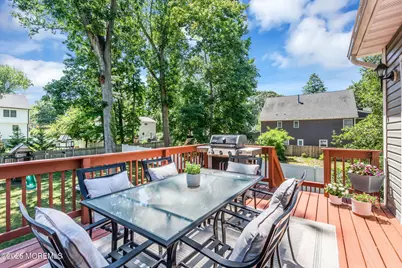 127 Oakland Avenue, Atlantic Highlands, NJ 07716 - Photo 20