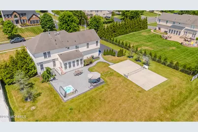 10 Nicole Court, Freehold, NJ 07728 - Photo 56