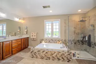 10 Nicole Ct, Freehold, NJ 07728 - Photo 32
