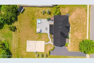 10 Nicole Court, Freehold, NJ 07728 - Photo 64