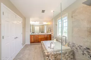 10 Nicole Ct, Freehold, NJ 07728 - Photo 30
