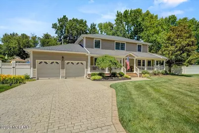 5 Trotter Terrace, Belford, NJ 07718 - Photo 4