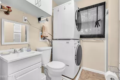 65 Chelsea Drive, Whiting, NJ 08759 - Photo 16
