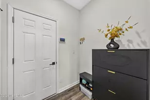 319 Tulip Ct, Marlboro Township, NJ 07746 - Photo 28