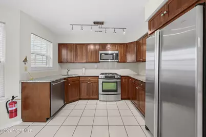145 Old Orchard Lane #3302, Ocean Twp, NJ 07712 - Photo 6