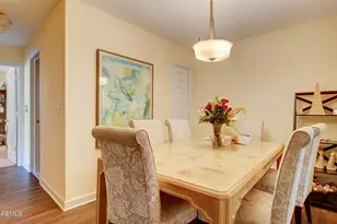 86 Arrowood Rd, Manalapan Township, NJ 07726 - Photo 4