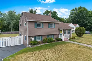 57 Pedee Pl, Middletown, NJ 07748 - Photo 4