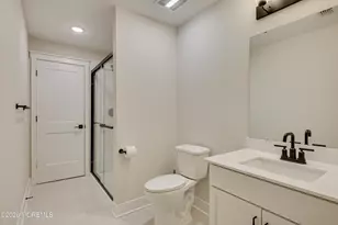 1511 Melrose Blvd, Manalapan Township, NJ 07726 - Photo 44