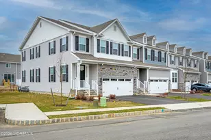 1511 Melrose Blvd, Manalapan Township, NJ 07726 - Photo 2