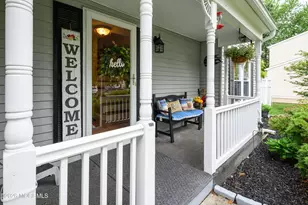 4 Boston Ct, Howell Township, NJ 07731 - Photo 2