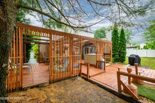 4 Boston Ct, Howell Township, NJ 07731 - Photo 32