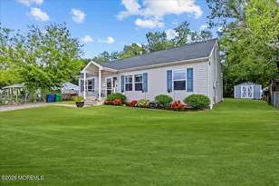 424 Brookforest Dr, Toms River Township, NJ 08757 - Photo 4