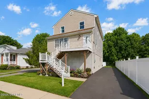 335 Park Ave, Union Beach, NJ 07735 - Photo 2